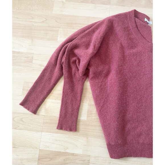 Garnett Hill Women’s Cashmere Sweater Essential V Neck Pullover Size Medium - Picture 7 of 12